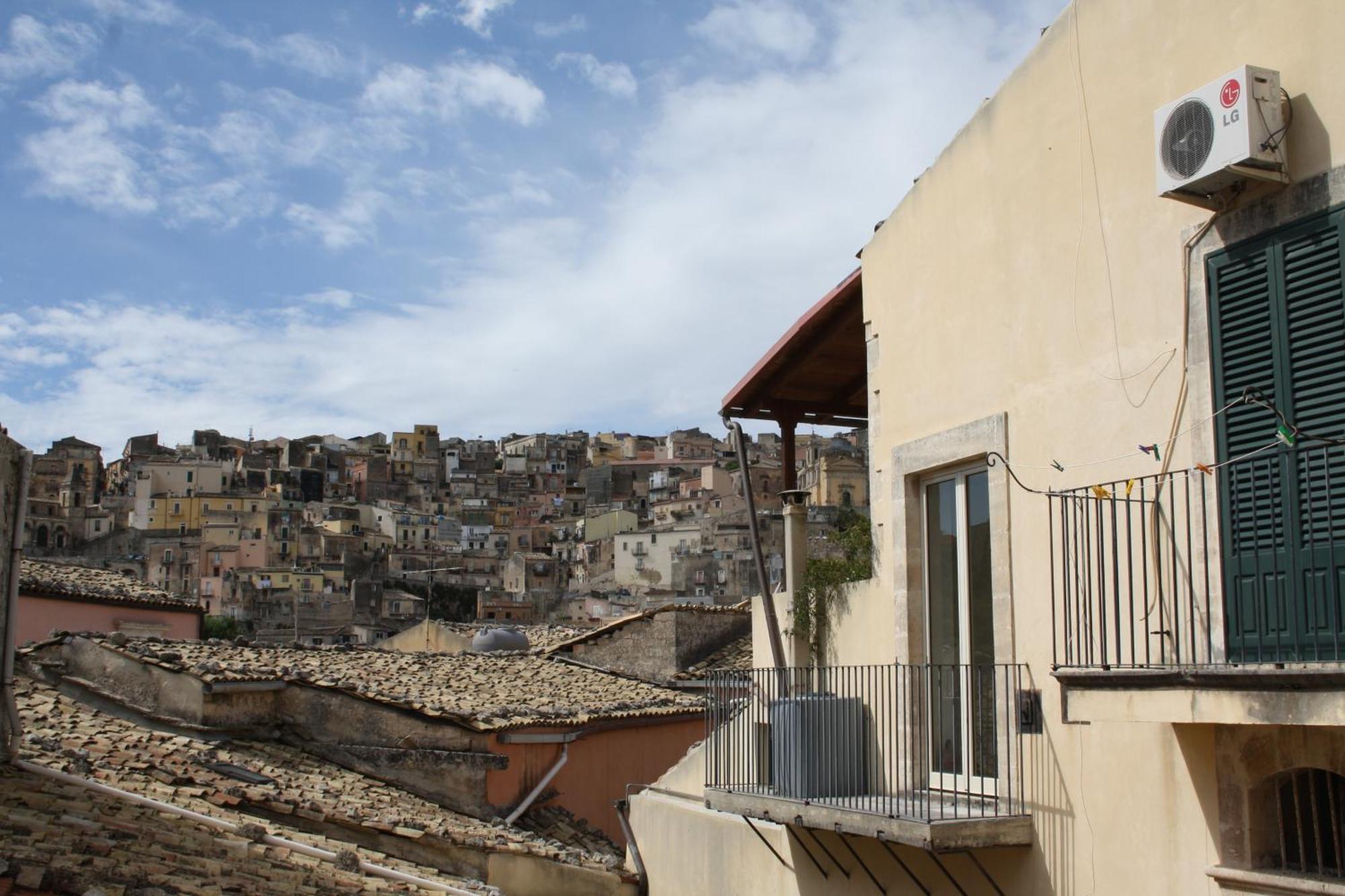 La Corte Di Ibla Рагуза Екстериор снимка