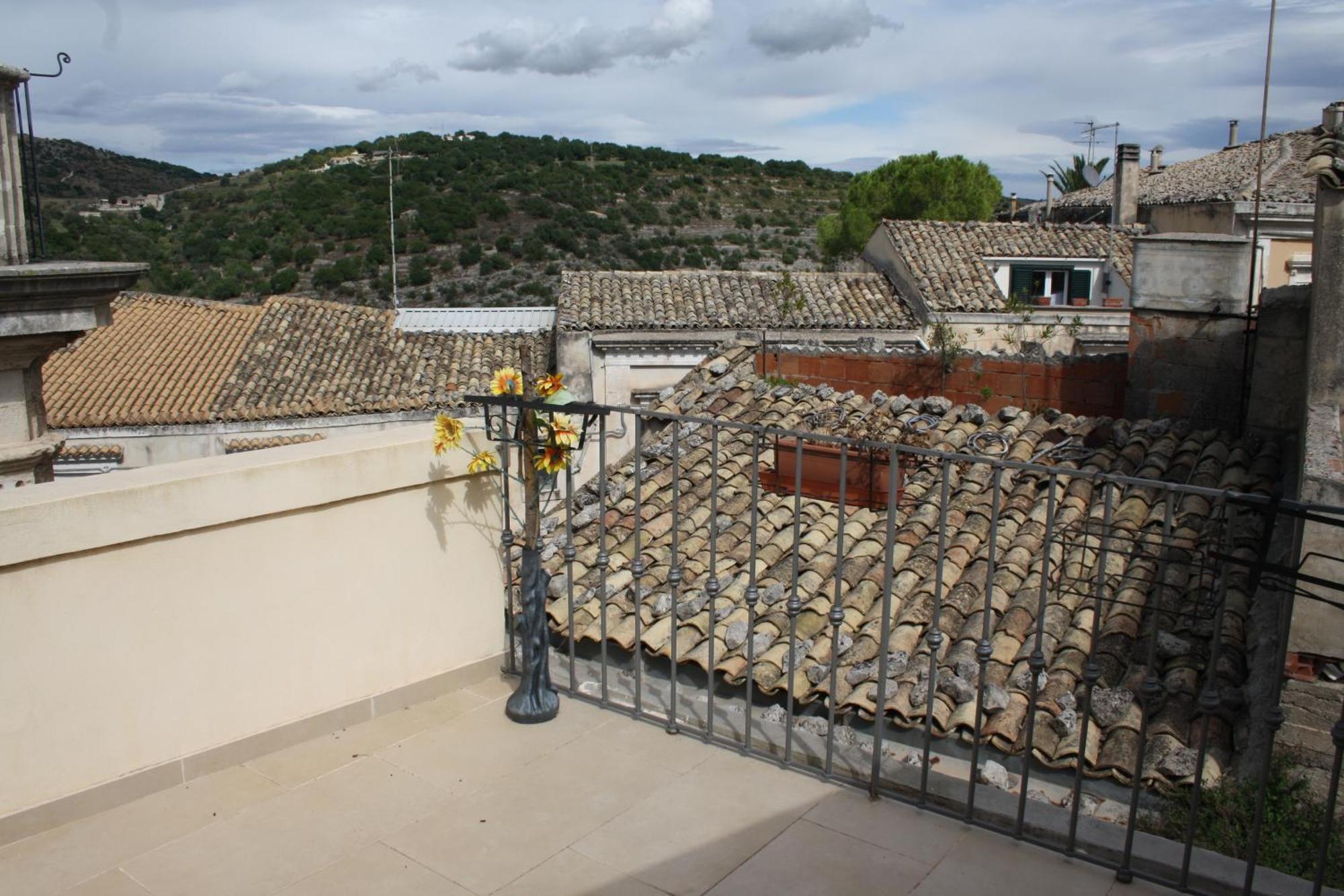 La Corte Di Ibla Рагуза Екстериор снимка