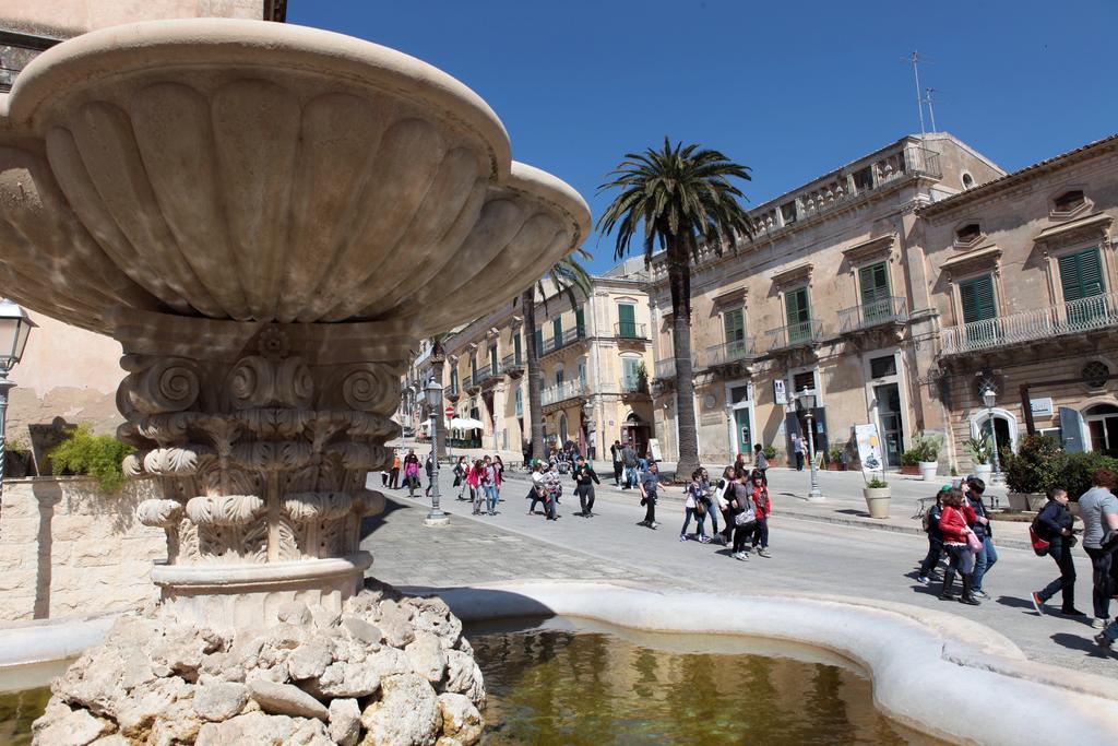 La Corte Di Ibla Рагуза Екстериор снимка
